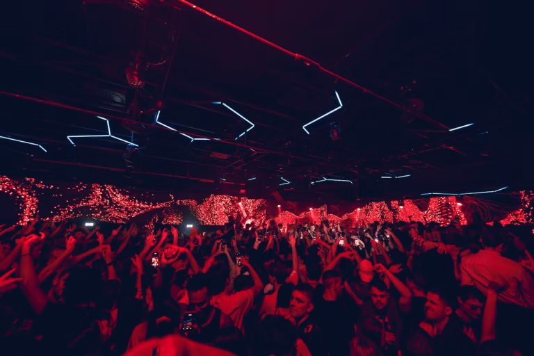 Amnesia Milano împlinește 24 de ani cu Adam Beyer la pupitru