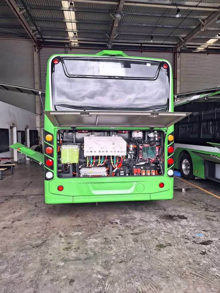 Autobuzele electrice din Capitală, prinse la jumătate de drum - Bucuresti