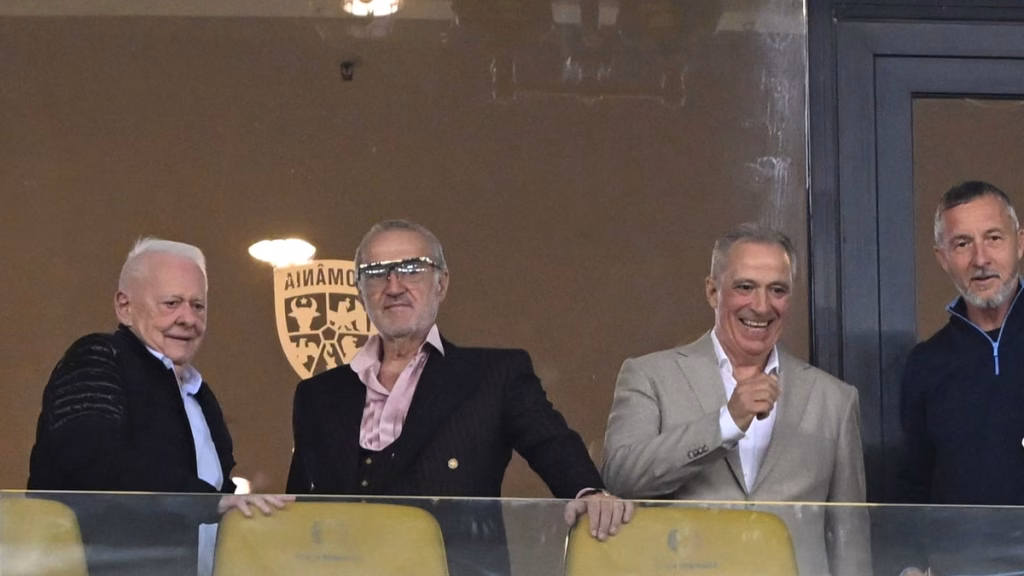 Becali, mulțumit pe jumătate după revenirea lui Reghe la FCSB - Sport