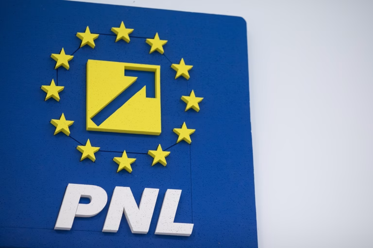 Ciucu îl laudă pe Bolojan: țara, mai presus de orgolii