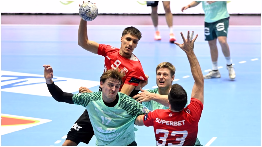 Dinamo a spulberat-o pe Montpellier, scor de coșmar în Franța - Sport