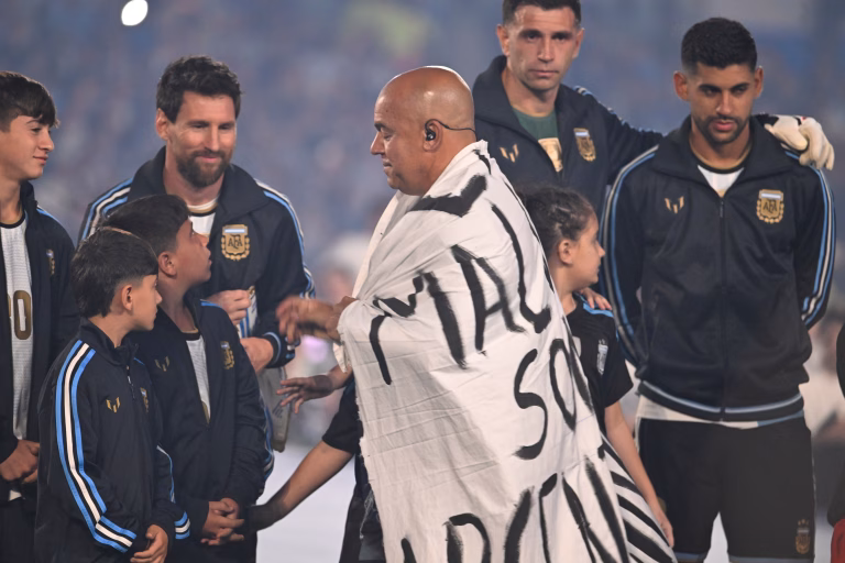 Mesajul interzis care l-a emoționat pe Messi până la lacrimi