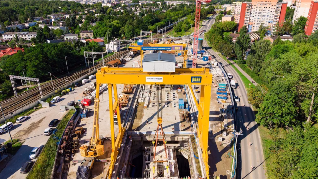 Polonia visează la trenuri de 350 km/h, noi la metrou întârziat - Bucuresti