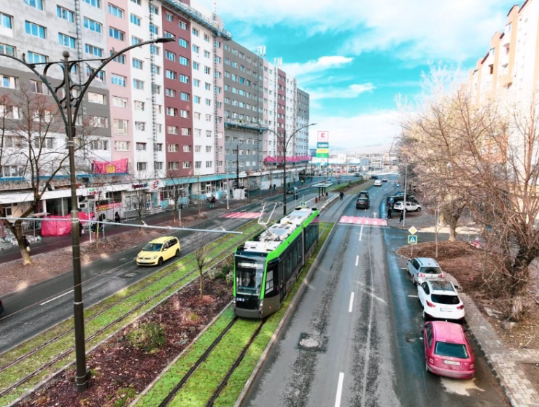 Reșița ne dă lecții de transport public, iar STB se laudă cu flota nouă