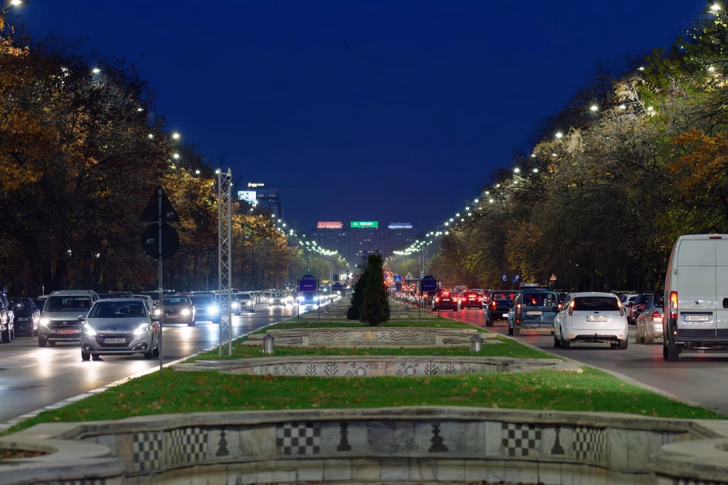 Taxiuri și Uber verificate în trafic: amenzi de 9.000 lei în Capitală - Bucuresti (Stock photo)